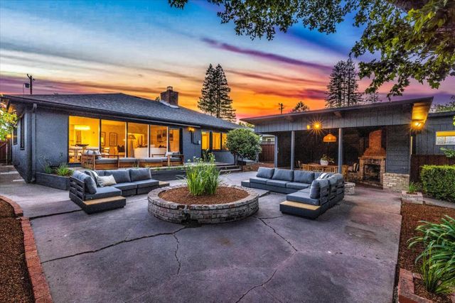 807 Rutherdale Avenue, San Carlos, CA 94070