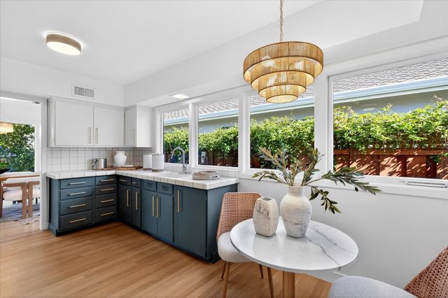 807 Rutherdale Avenue, San Carlos, CA 94070