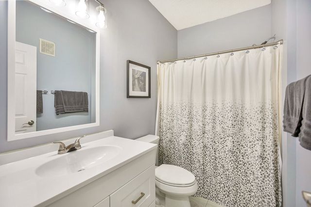 160 Wexford Drive 202, Anderson, SC 29621