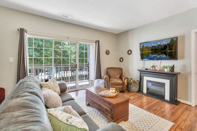 160 Wexford Drive 202, Anderson, SC 29621