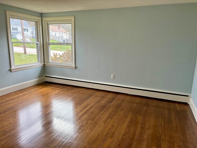 1 Sunset Avenue, Allenstown, NH 03275