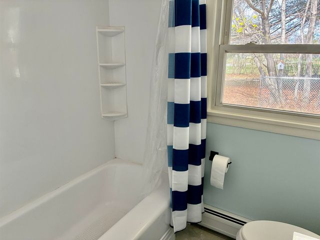 1 Sunset Avenue, Allenstown, NH 03275