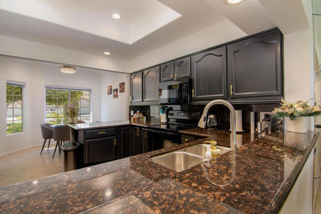 191 Desert Falls Drive E, Palm Desert, CA 92211