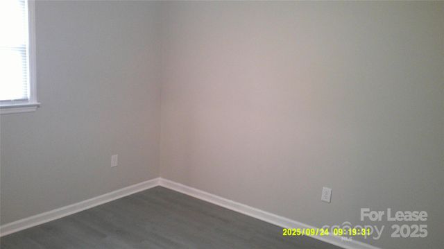 1326 7th Avenue SW, Hickory, NC 28602