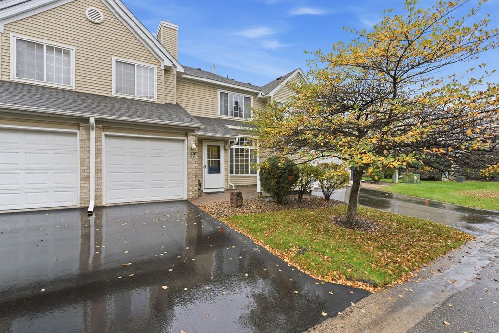 2255 Ranchview Lane N 23, Plymouth, MN 55447 — exterior