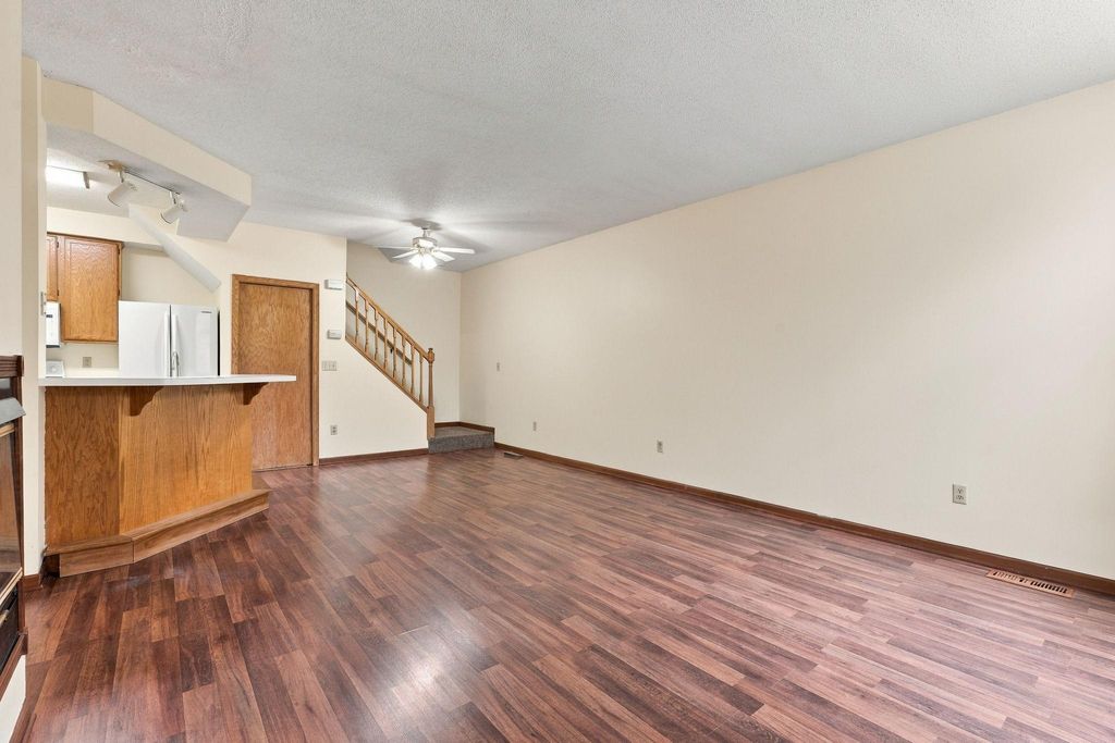 2255 Ranchview Lane N 23, Plymouth, MN 55447 — photo 4