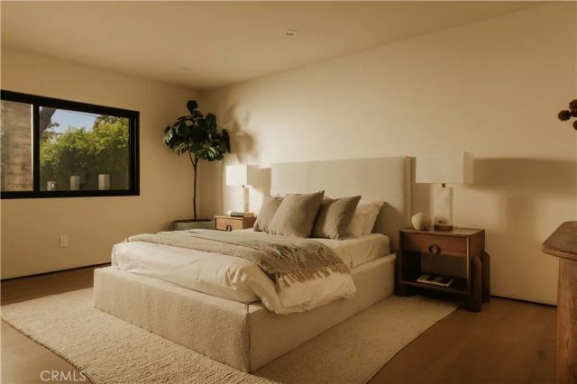 5313 Crebs Avenue, Tarzana, CA 91356