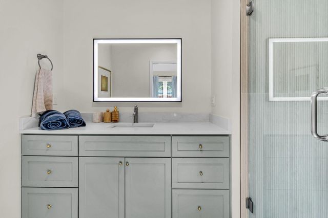 4950 N Rhett Avenue, North Charleston, SC 29405