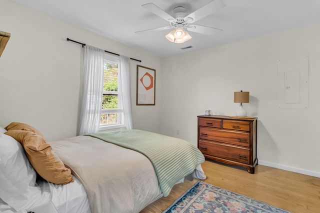 4950 N Rhett Avenue, North Charleston, SC 29405