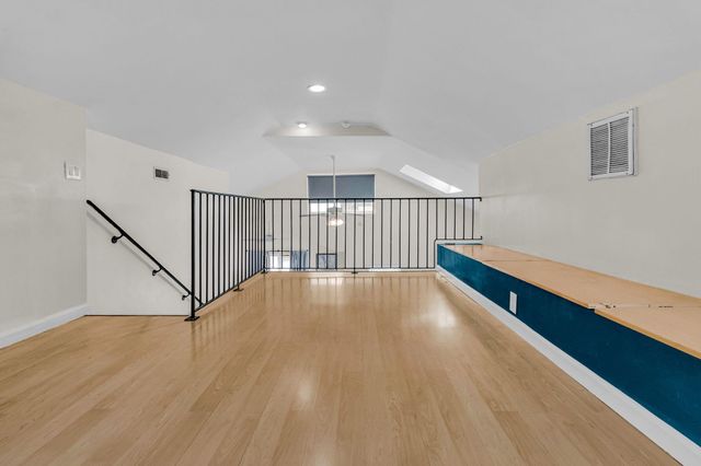 4950 N Rhett Avenue, North Charleston, SC 29405