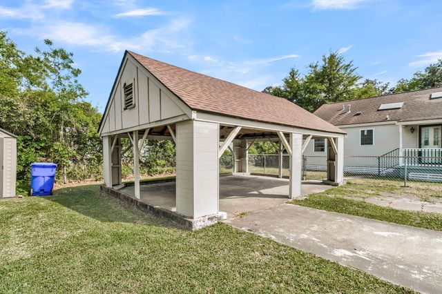 4950 N Rhett Avenue, North Charleston, SC 29405