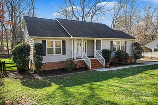 8436 Tifton Road, Charlotte, NC 28226