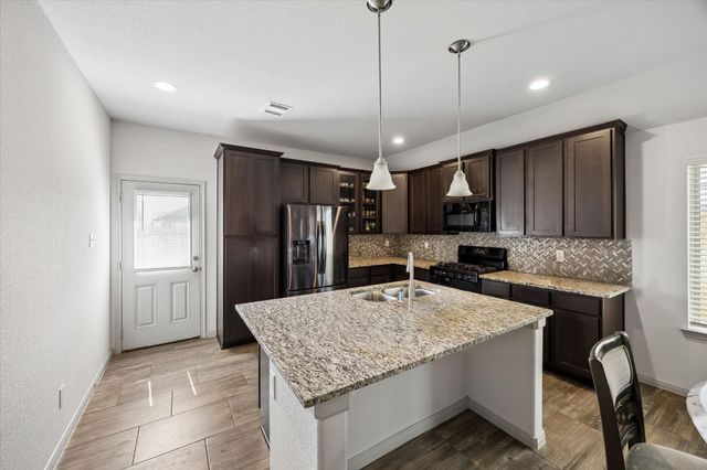 7931 Tuscan Cypress Drive, Cypress, TX 77433
