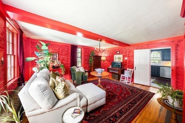 2 Elm St, Boxford, MA 01921