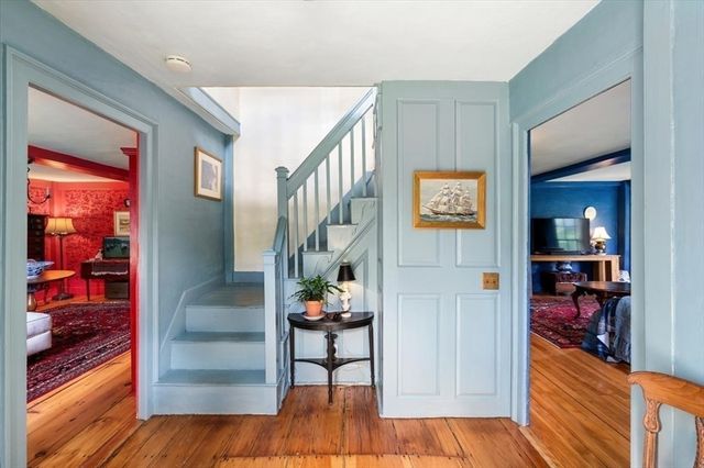 2 Elm St, Boxford, MA 01921