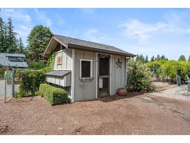 27821 Se SUN RAY Dr, Boring, OR 97009
