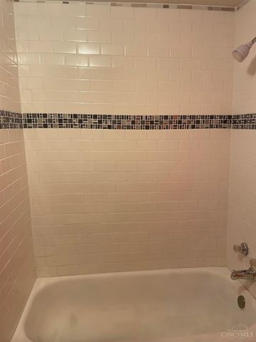 2617 Hackberry Street, Cincinnati, OH 45206