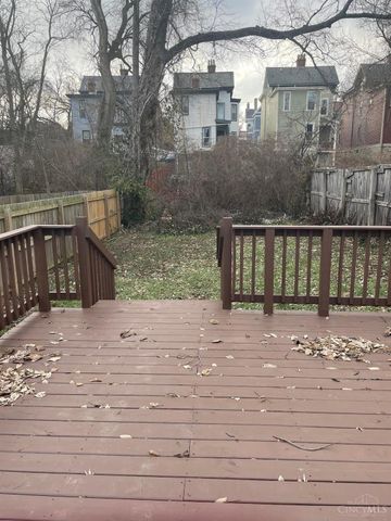 2617 Hackberry Street, Cincinnati, OH 45206