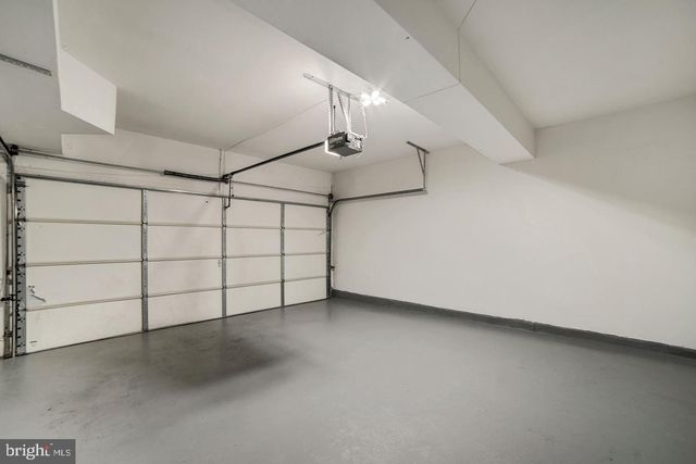 5635 SHEALS LN, Centreville, VA 20120