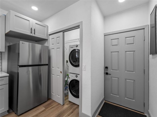 8010 N BROOKS STREET, Tampa, FL 33604