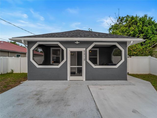 8010 N BROOKS STREET, Tampa, FL 33604