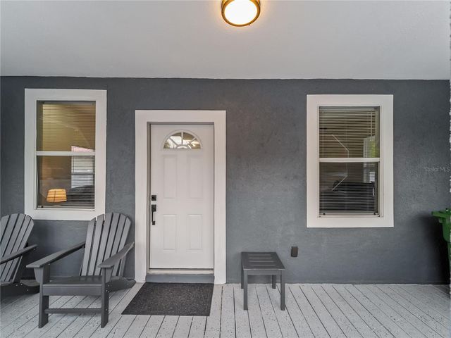 8010 N BROOKS STREET, Tampa, FL 33604