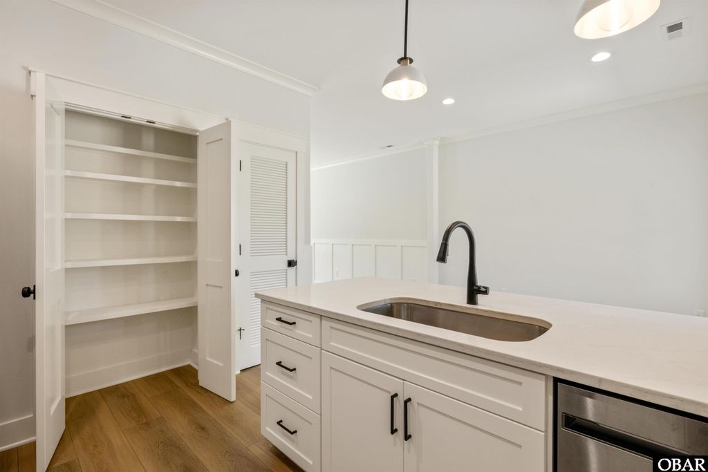 Image 23 of property listing at 517 Ananias Dare Street Unit 3, Manteo, NC 27954