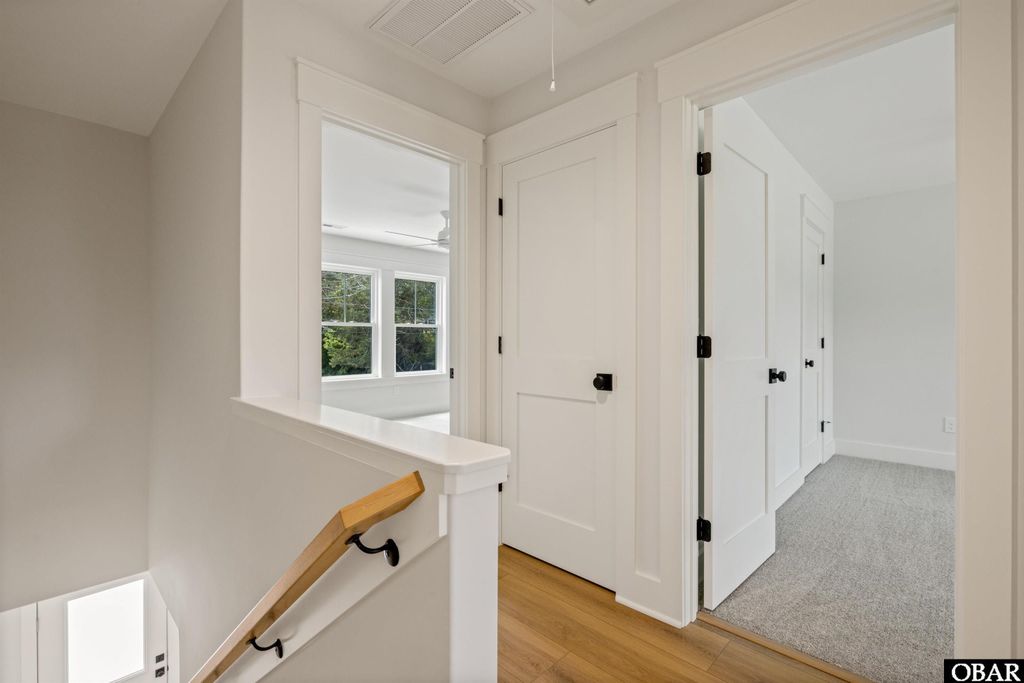 Image 25 of property listing at 517 Ananias Dare Street Unit 3, Manteo, NC 27954