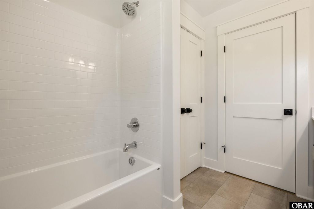 Image 33 of property listing at 517 Ananias Dare Street Unit 3, Manteo, NC 27954