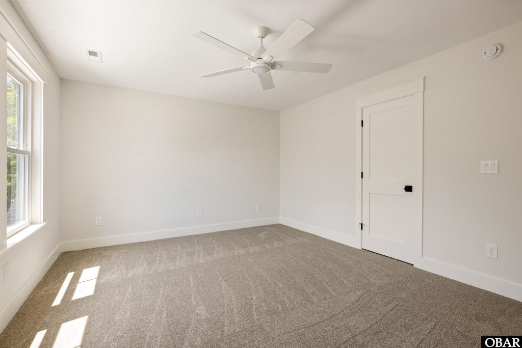 Image 38 of property listing at 517 Ananias Dare Street Unit 3, Manteo, NC 27954