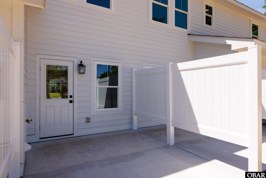 Image 39 of property listing at 517 Ananias Dare Street Unit 3, Manteo, NC 27954