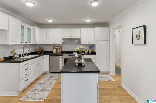 1604 S PRIMROSE LANE, Jasper, AL 35503