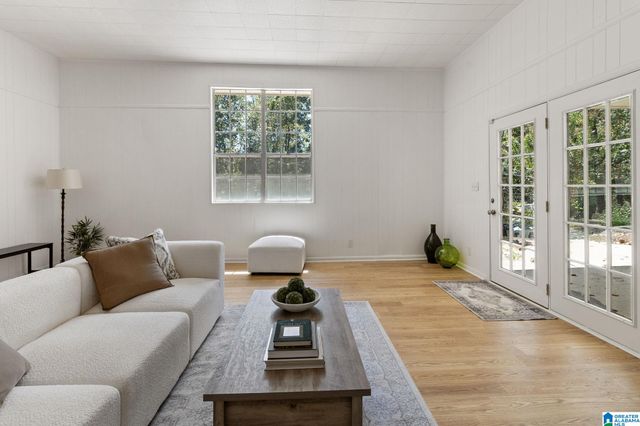 1604 S PRIMROSE LANE, Jasper, AL 35503