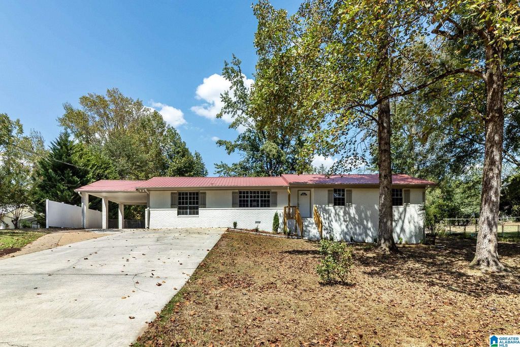 1604 S PRIMROSE LANE, Jasper, AL 35503