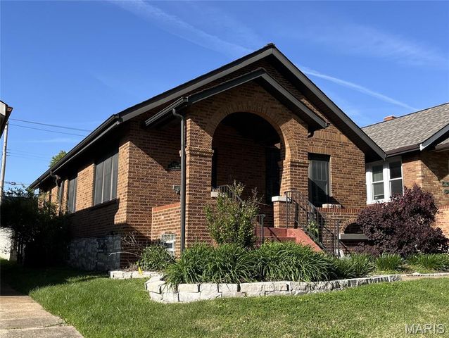 5417 Rhodes Avenue, St Louis, MO 63109