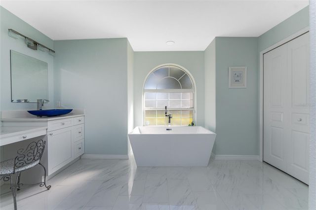 1041 HARBOUR DRAKE DRIVE, Punta Gorda, FL 33983