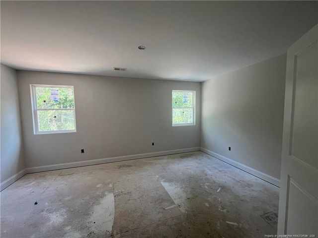 517 Grand Griffon Way, Lillington, NC 27546