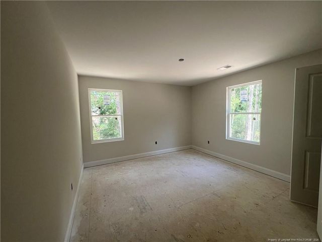 517 Grand Griffon Way, Lillington, NC 27546
