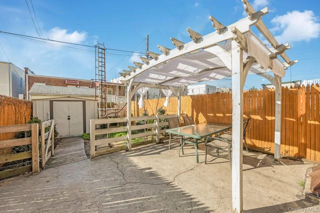 75-30 67th Drive, Middle Village, NY 11379
