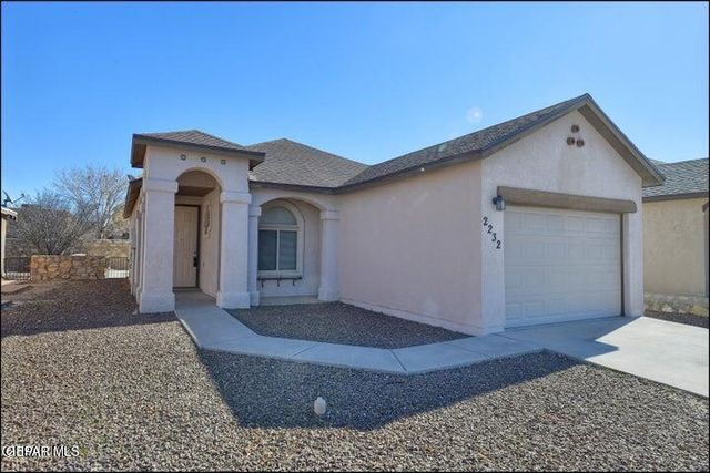 2232 HONOUR POINT Place, El Paso, TX 79938