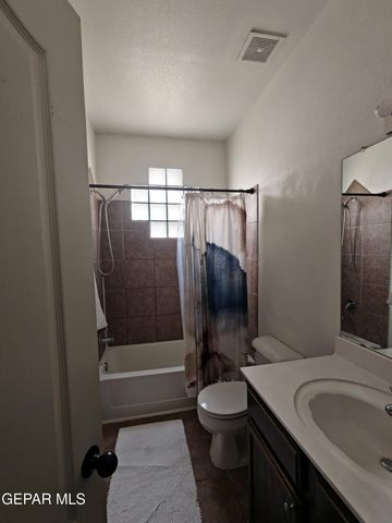 2232 HONOUR POINT Place, El Paso, TX 79938