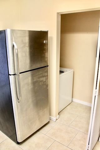 551 Brockinton S 551, St Simons Island, GA 31522