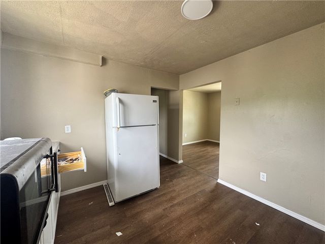 202 Meldon Ave 3, Donora, PA 15033