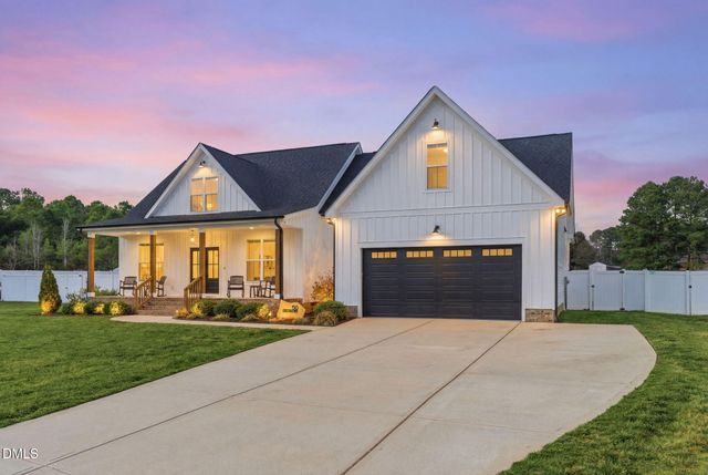 150 Eagle Chase Drive, Youngsville, NC 27596