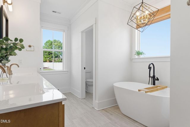 150 Eagle Chase Drive, Youngsville, NC 27596