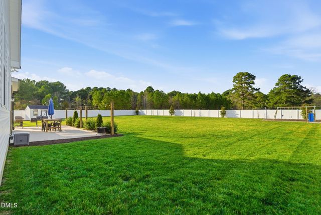 150 Eagle Chase Drive, Youngsville, NC 27596