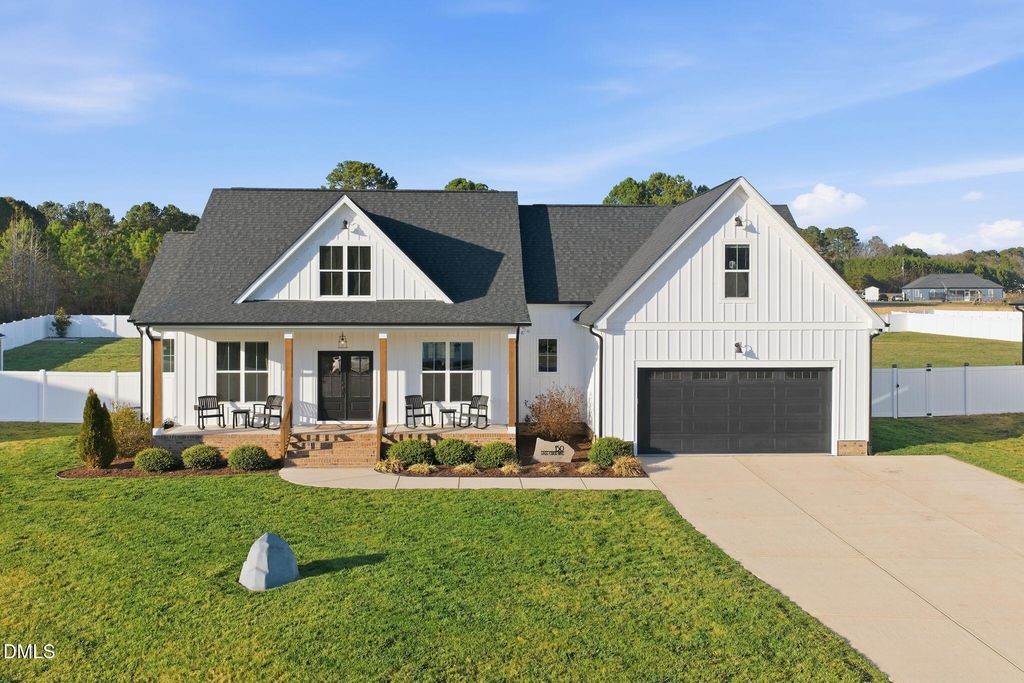 150 Eagle Chase Drive, Youngsville, NC 27596