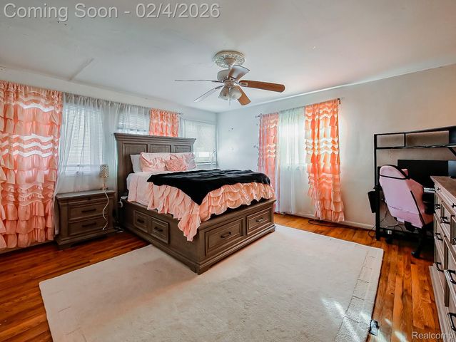 19819 Sussex Street, Detroit, MI 48235