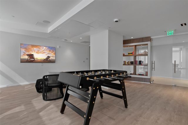 220 Lake Shore Drive 1417, Lake Park, FL 33403