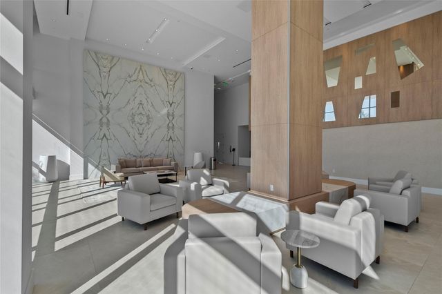 220 Lake Shore Drive 1417, Lake Park, FL 33403